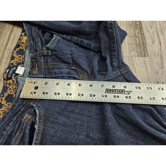 St. John's Bay Women Size 10 Petite Pockets Straight Leg Denim Blue Jeans Capris - Picture 9 of 10